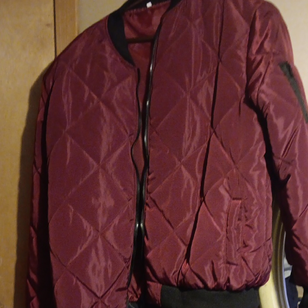 Men's Burgundy Quilted Jacket
